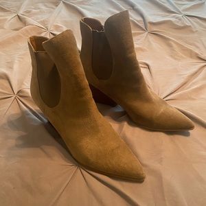 Kendall & Kylie ankle booties